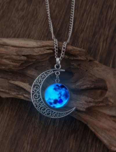 Collar con luna